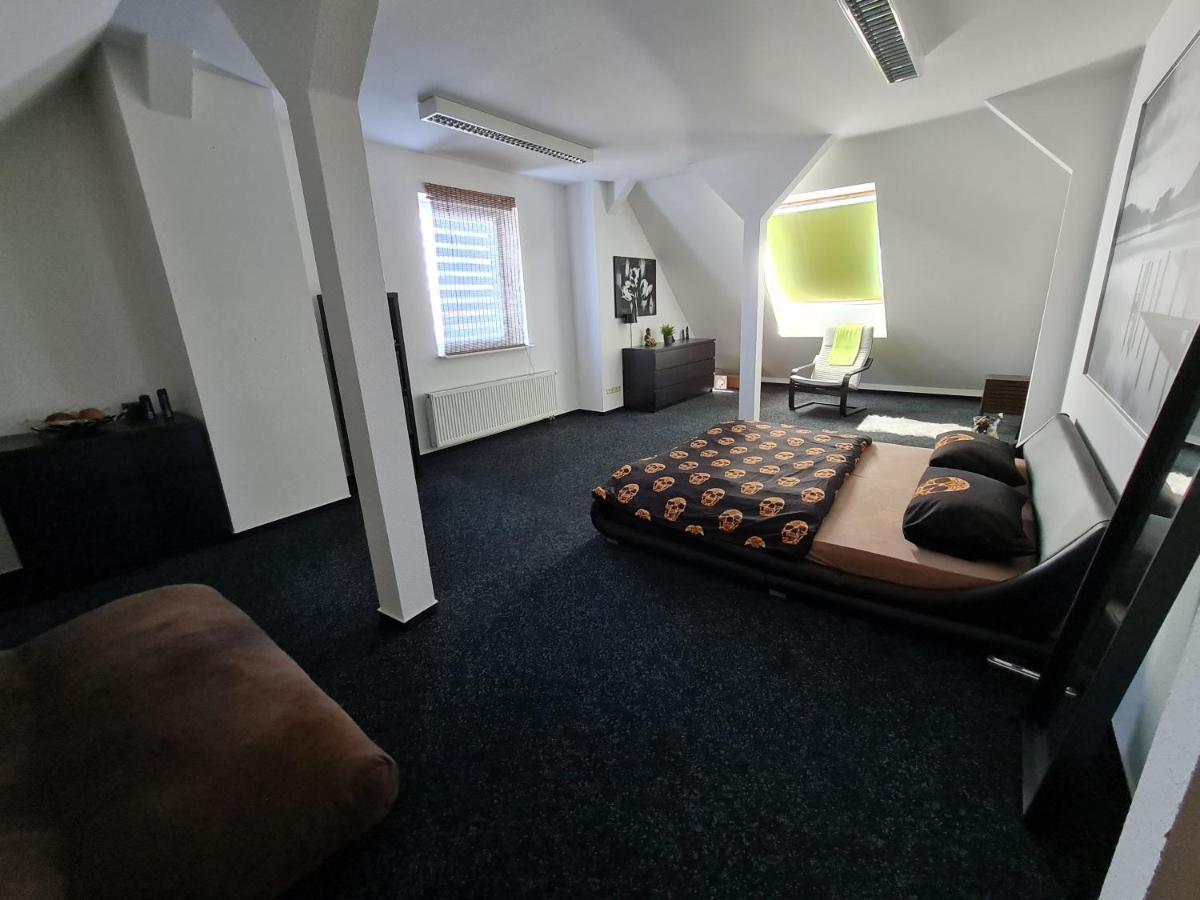 6 Bedroom Private Apartment & Lounge Rostock Kültér fotó
