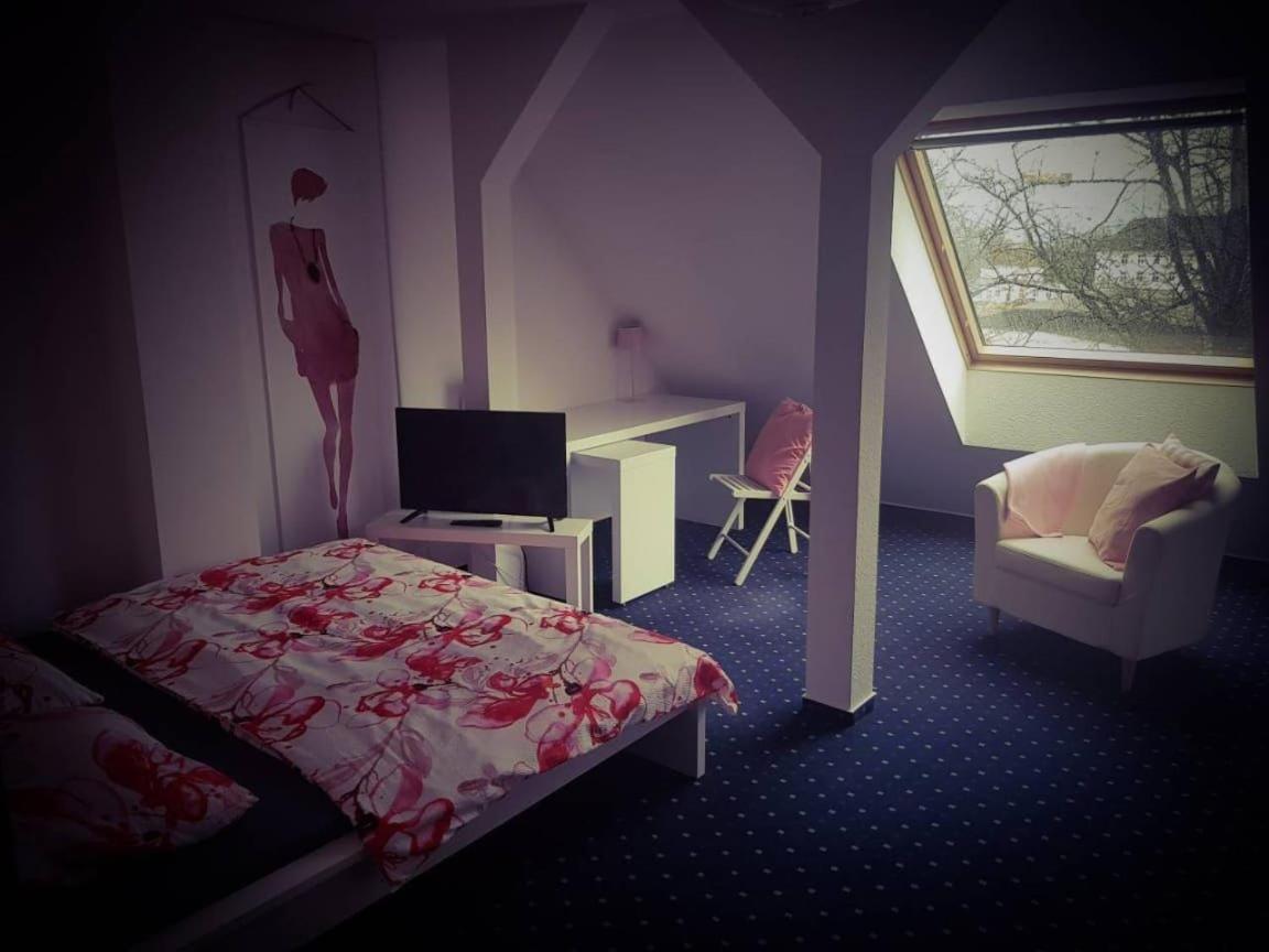 6 Bedroom Private Apartment & Lounge Rostock Kültér fotó