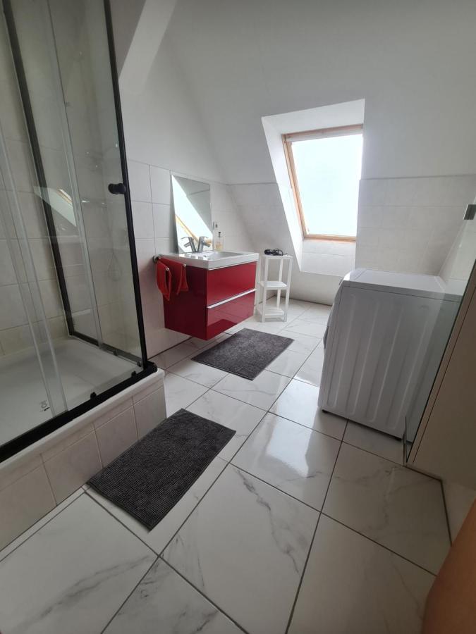 6 Bedroom Private Apartment & Lounge Rostock Kültér fotó